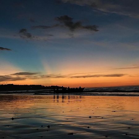 The Coast Beachfront Hotel Tamarindo Ngoại thất bức ảnh