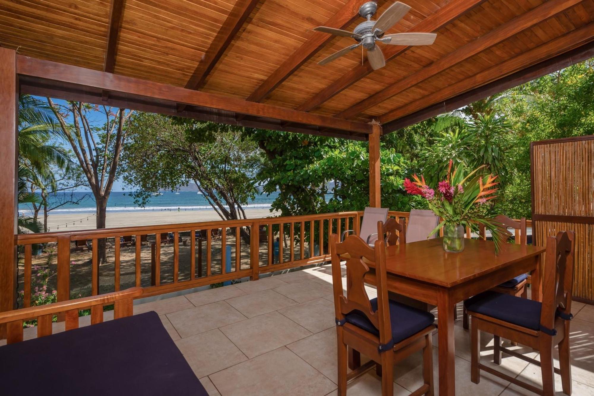 The Coast Beachfront Hotel Tamarindo Phòng bức ảnh